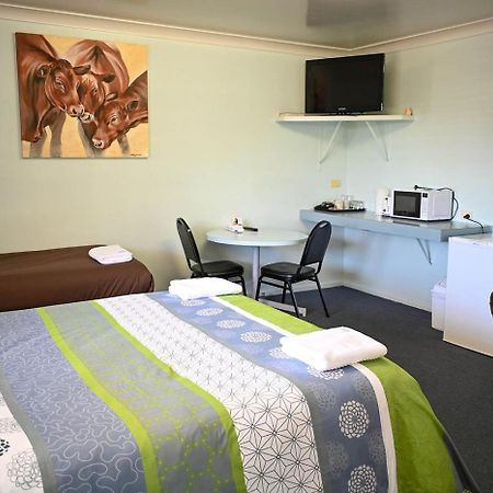 Motel Blackall Extérieur photo