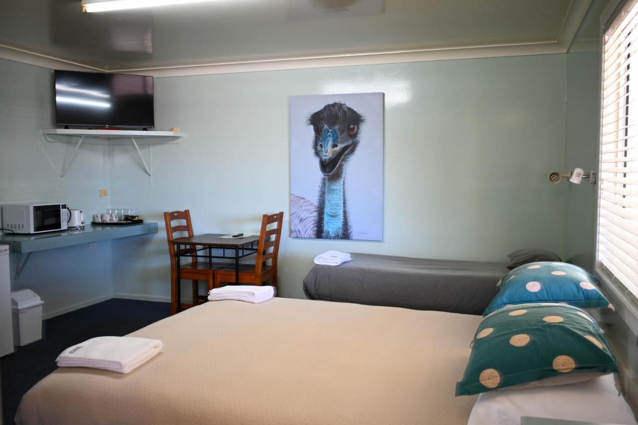 Motel Blackall Extérieur photo