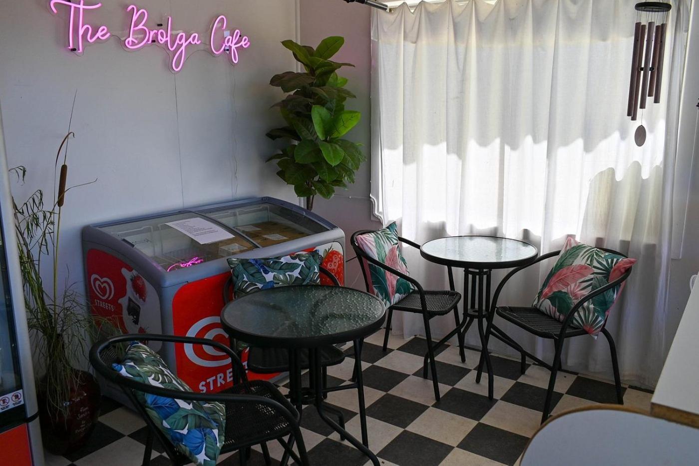 Motel Blackall Extérieur photo