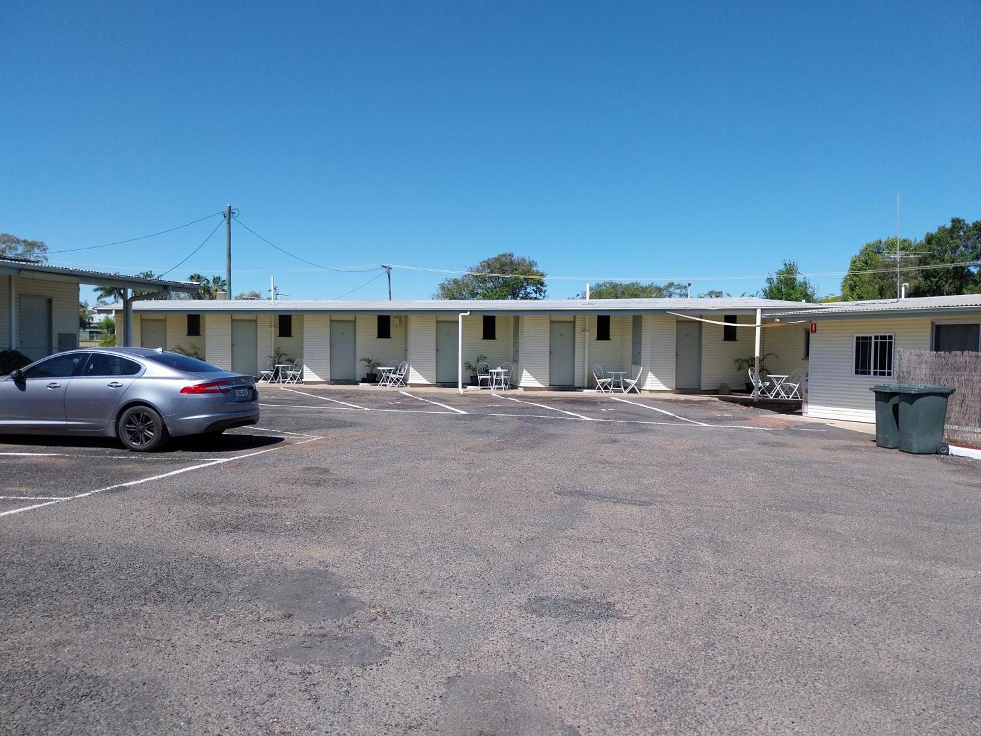 Motel Blackall Extérieur photo