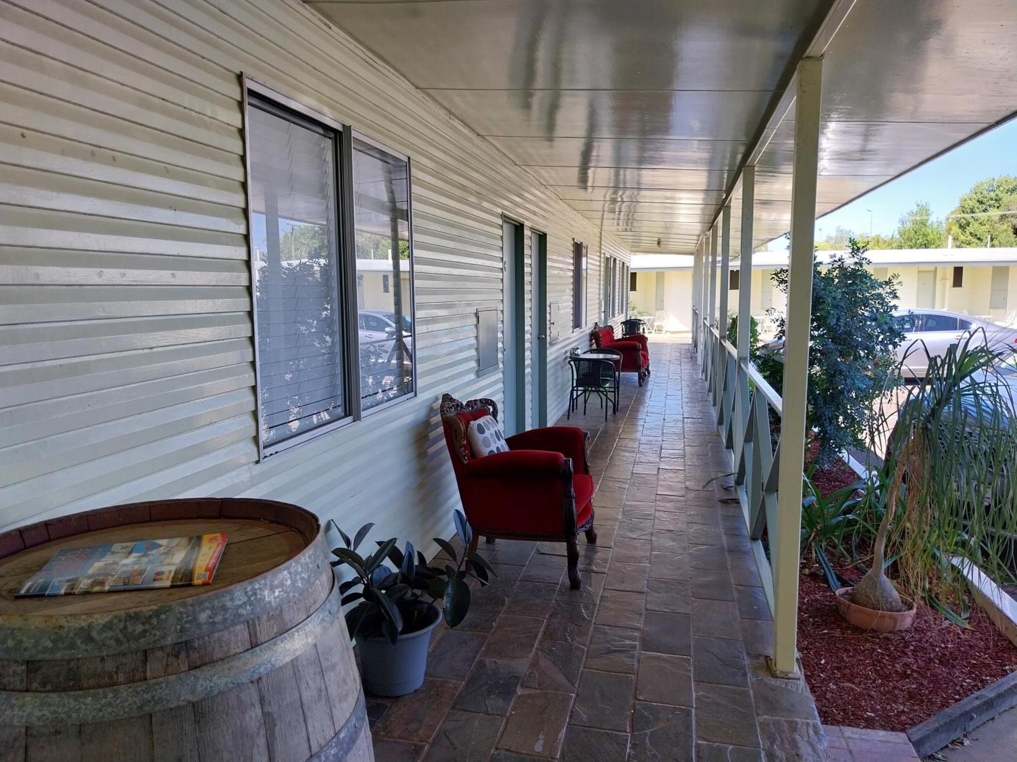 Motel Blackall Extérieur photo